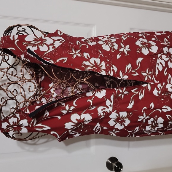 Hilo Hattie EUC Vintage Sleeveless Red and White Floral Dress Women's Size M - Picture 5 of 8